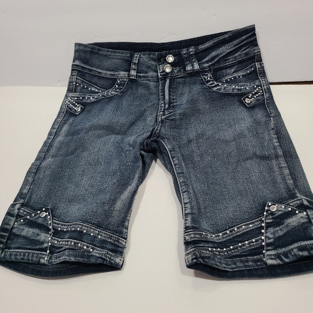 City Ink women's/juniors denim shorts size 9 embellished Rinstones